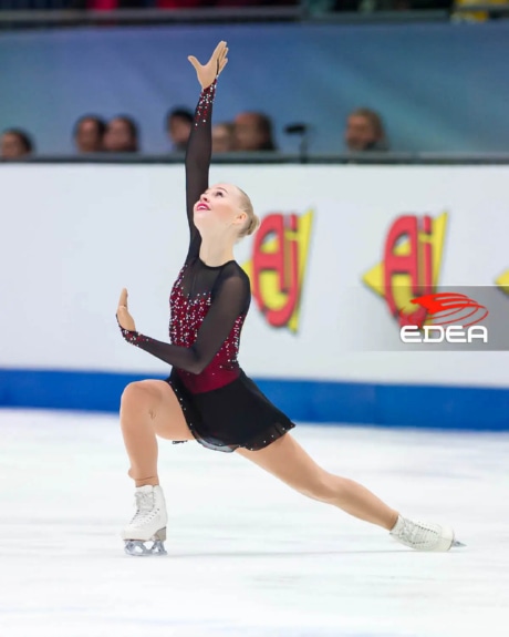 Ice Gallery Skates U.S.